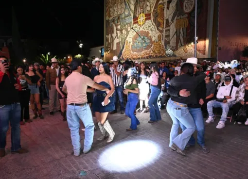 FINALIZA CON GRAN ÉXITO  EL FESTIVAL DE LA FRESA 2025    