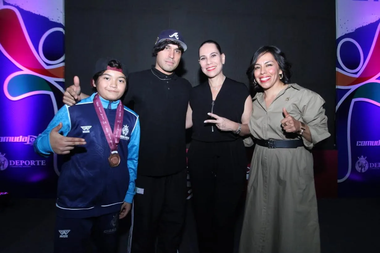 PREMIAN A IRAPUATENSES DESTACADOS EN EL DEPORTE