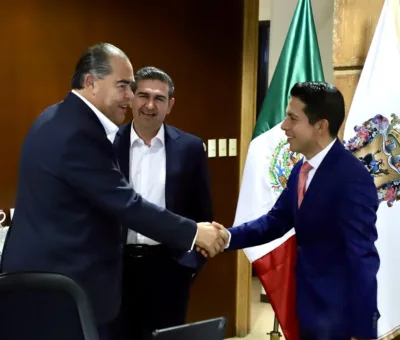 DIF Estatal y Fundación UNAM formalizan alianza  para profesionalizar la atención social en Guanajuato