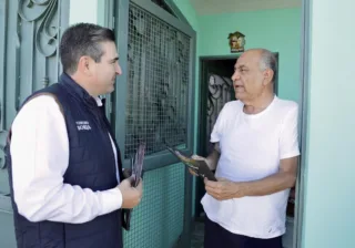 El Gobierno de la Gente y DIF Estatal Tocan puertas en Romita