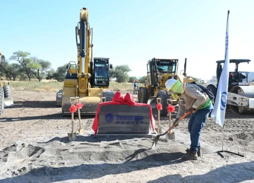   INVERSIONISTAS ASIÁTICOS SIGUEN CONFIANDO EN IRAPUATO