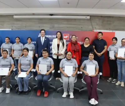 Empoderamiento femenino en la industria automotriz: 11 mujeres reciben constancias de capacitación en Würth Elektronik