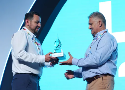 Destaca SAPAL con proyecto de tomas públicas