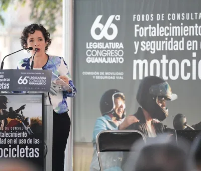 Realizan foro de diálogo para analizar iniciativa que fortalece la seguridad de motociclistas