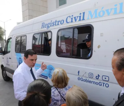 HACEN EQUIPO CANACO Y DEPENDENCIAS DE GOBIERNO PARA ACERCAR SERVICIOS A LAS Y LOS LEONESES