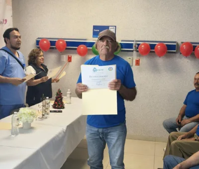 SSG acreditó al Grupo de Ayuda Mutua de Coroneo “Unidos en Acción”.