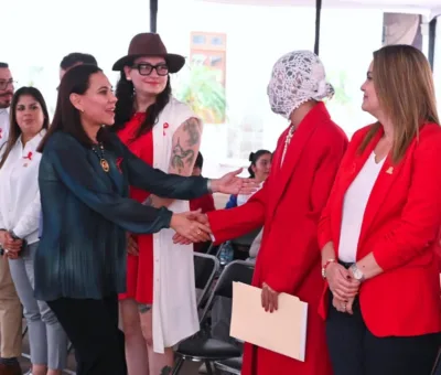 CONMEMORAN DÍA MUNDIAL DE LA  LUCHA CONTRA EL VIH  