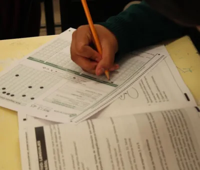 Telesecundaria de Dolores Hidalgo logra uno de los mayores avances académicos en evaluación estatal