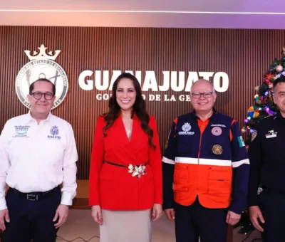 Llama Gobernadora a cuidarnos en fiestas decembrinas: salud, carretera y hogar