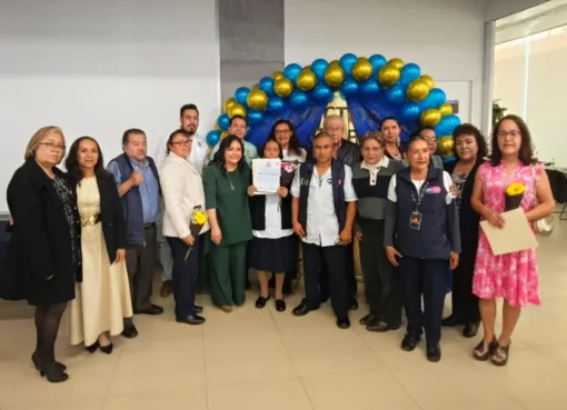 SSG entregó medallas a personal destacado por años de servicio en los pueblos Del Rincón