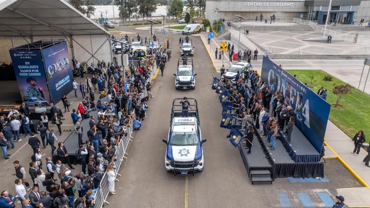 CONFIA crece y se fortalece; la Gobernadora presenta el Plan de Carreteras Seguras y entrega 162 nuevas unidades