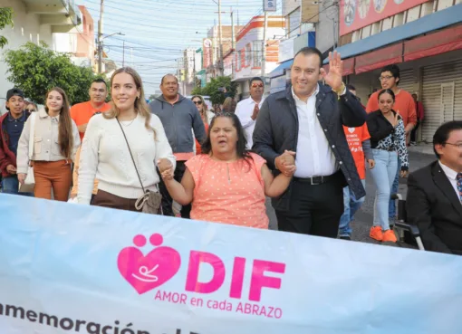 CORTAZAR SE UNE POR LA INCLUSIÓN: MAURICIO ESTEFANÍA ENCABEZA CAMINATA CONMEMORATIVA.