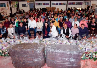 Atención Ciudadana de Villagrán entrega de despensas y cobijas a familias vulnerables