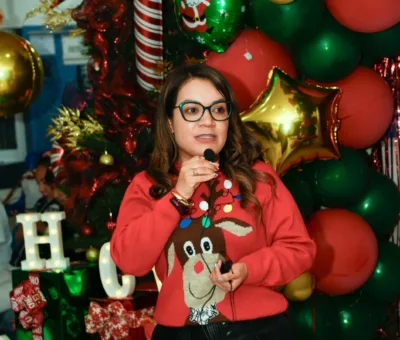 El Hospital Comunitario de Villagrán llevó a cabo el encendido de su árbol navideño