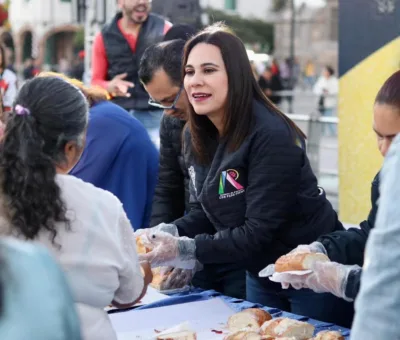 INVITAN A LA CIUDADANÍA A DISFRUTAR DE LA ROSCA DE REYES MONUMENTAL