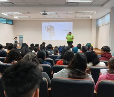 SSG sensibiliza sobre Violencia de Género en la Universidad Politécnica de Santa Cruz de Juventino Rosas