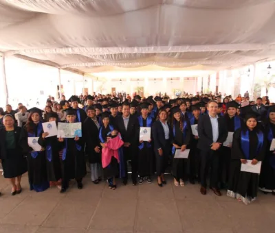 EGRESA PRIMERA GENERACIÓN DEL PROGRAMA “FORMACIÓN PARA LA PROSPERIDAD Y LA PAZ”