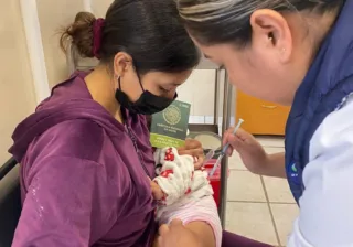 Guanajuato protege a más de 149 mil niños y niñas con vacuna de neumococo