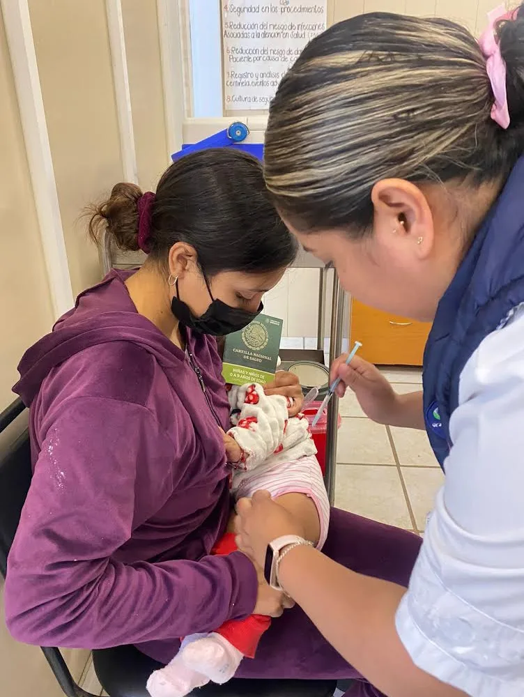 Guanajuato protege a más de 149 mil niños y niñas con vacuna de neumococo