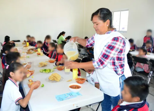 Entrega DIF Estatal más de 25 millones de raciones  alimentarias a través de la Superliga de la Salud