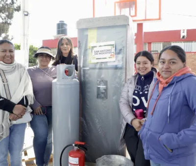 Benefician DIF Estatal y DIF Valle de Santiago a más  de 2 mil niñas y niños de comedores escolares