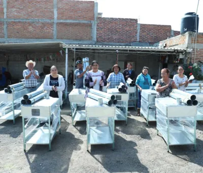 Entrega DIF Estatal estufas ecológicas en 64 comunidades rurales de Guanajuato