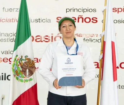 Gobierno de la Gente y Honda fortalecen el talento con la graduación de 274 operarios especializados