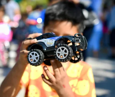 CONCLUYE CON ÉXITO CAMPAÑA “REGALANDO SONRISAS” DE DIF IRAPUATO