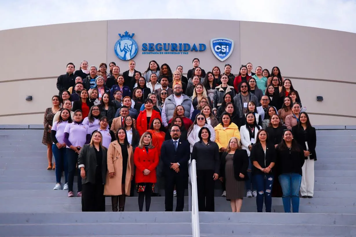 FORTALECE SECRETARÍA DE LAS MUJERES LA ATENCIÓN A MUJERES VÍCTIMAS DE VIOLENCIA CON CAPACITACIÓN INTERINSTITUCIONAL