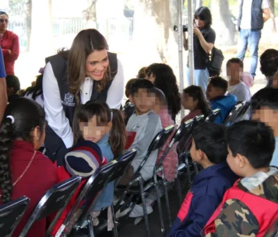 SE CONVIERTEN EN REYES MAGOS: “APADRINAN ILUSIONES“