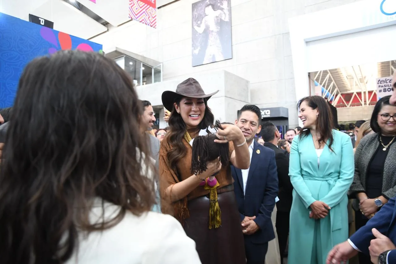 “Artesanos Nuevo Comienzo”: compra, regala y apoya a personas privadas de la libertad en la Feria de León 2026