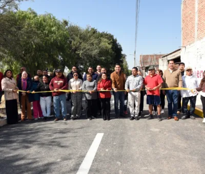 Villagrán inaugura calle Mariano Matamoros en Suchitlán