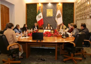 Logra presidenta continuidad operativa del municipio