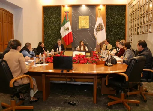 Logra presidenta continuidad operativa del municipio