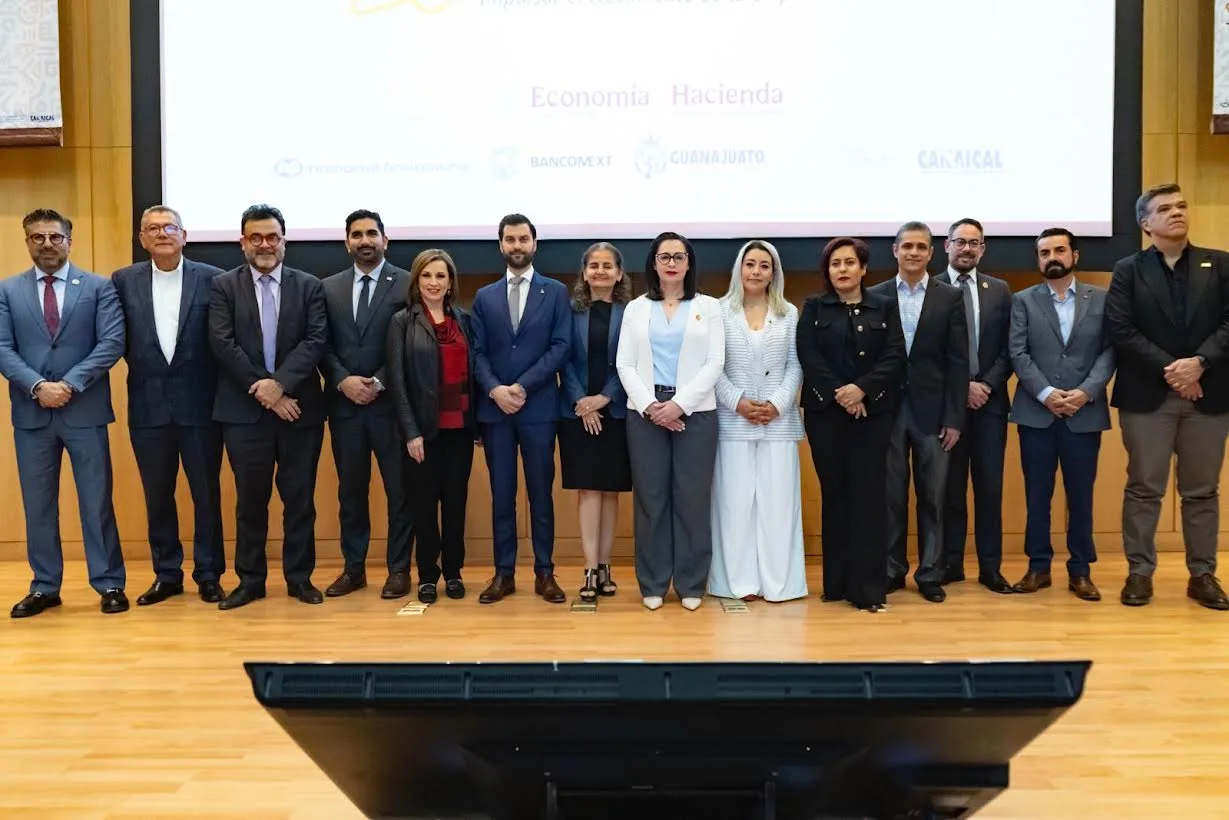 Guanajuato impulsa la competitividad del sector calzado con la Feria del Financiamiento CICEG y sesionó Consejo Consultivo de NAFIN