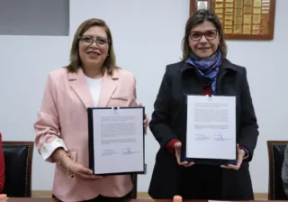 UG y A.S.T.A.U.G. formalizan firma de acuerdo del Contrato Colectivo de Trabajo 2026