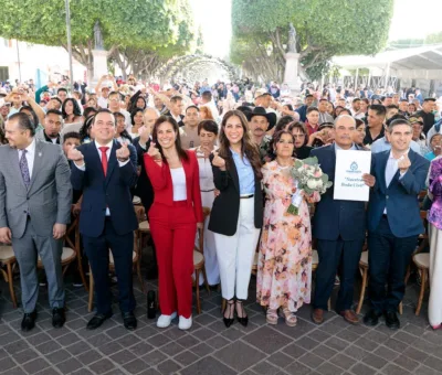 Celebran su amor 150 parejas en el Love Fest