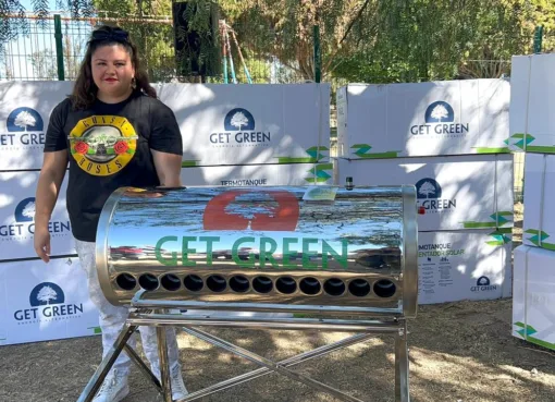 Entregan en Manuel Doblado 95 calentadores Solares