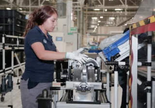 Volkswagen de México impulsa a universitarios con el programa Talento Joven Otoño 2026