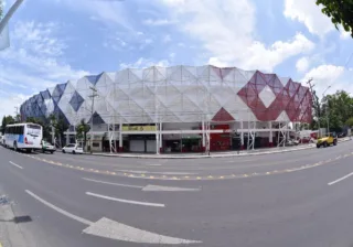 IMPULSAN ORDENAMIENTO EN ZONA COMERCIAL DEL ESTADIO SERGIO LEÓN CHÁVEZ