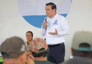 REAFIRMA EL GOBIERNO DE LA GENTE SU COMPROMISO DE MEJORAR LA CALIDAD DE VIDA DE LAS FAMILIAS DE LADRILLERAS DEL REFUGIO Y ZONAS ALEDAÑAS