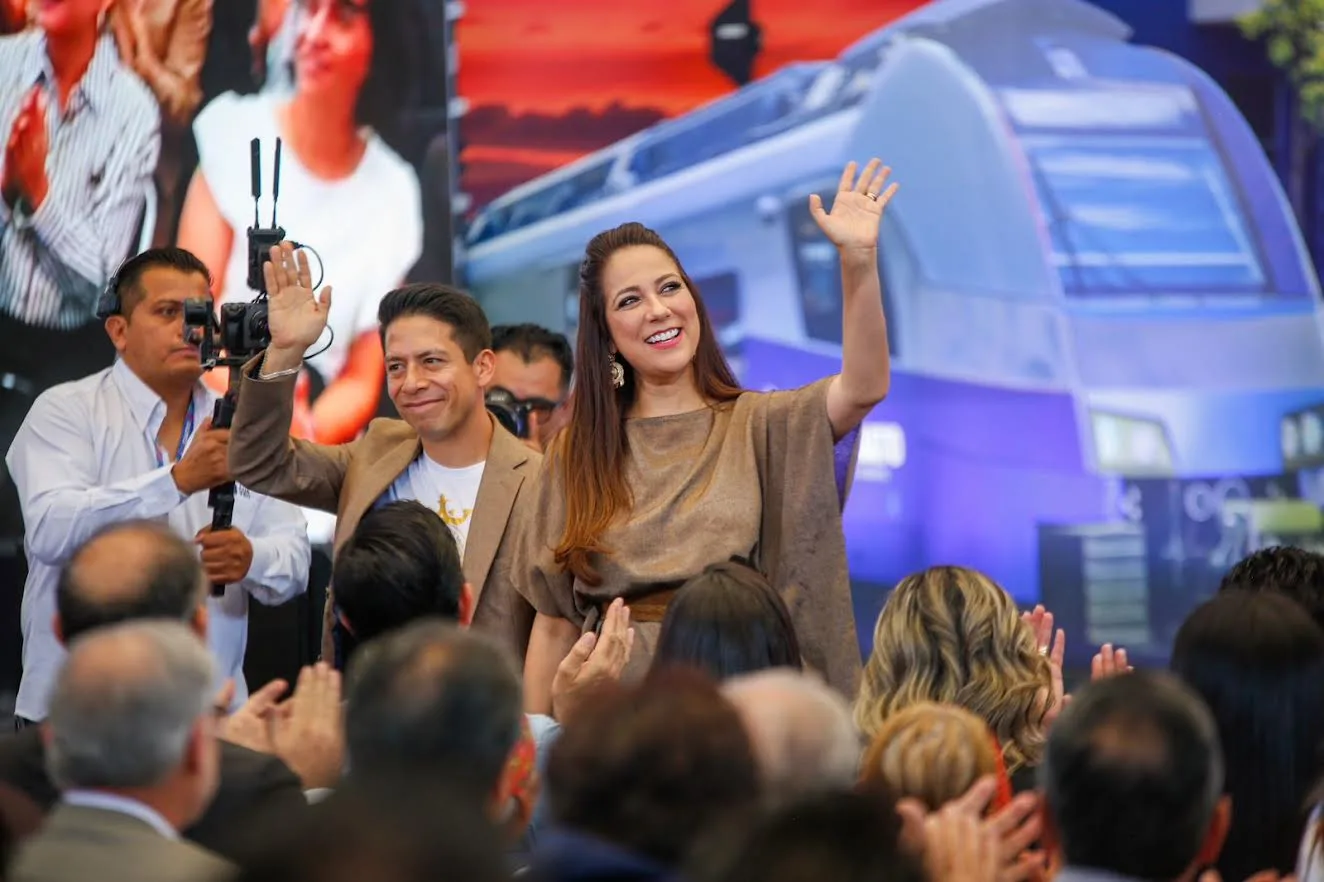 Construimos obras que acercan a las familias: Libia Dennise