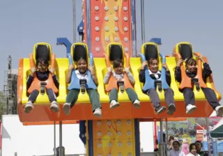 NIÑAS Y NIÑOS DE IRAPUATO DISFRUTAN LA FERIA DE LAS FRESAS 2026 CON ACCESO GRATUITO