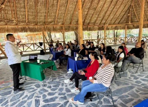 Se Capacita el Sector Hotelero de Purísima del Rincón