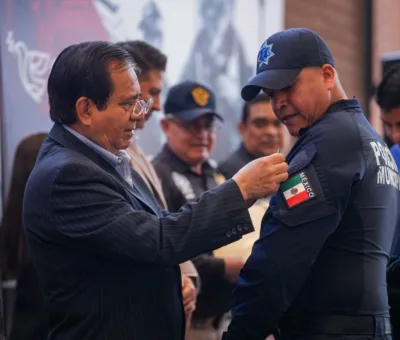 CEREMONIA DE ASCENSO DE POLICÍAS MUNICIPALES