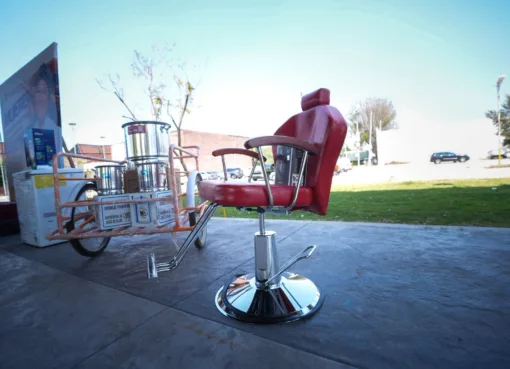 FORTALECEN ECONOMÍA DE LAS MUJERES EMPRENDEDORAS CON ENTREGA DE ENSERES Y HERRAMIENTAS PARA SUS NEGOCIOS