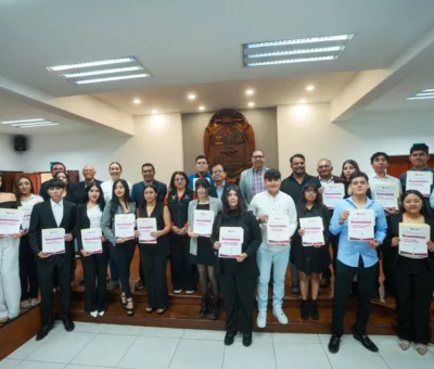ENTREGAN RECONOCIMIENTOS POR DESEMPEÑO ACADÉMICO A ESTUDIANTES DEL SABES UNIDEG Y LA UCA