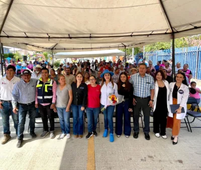 INAUGURAN OBRA DE PAVIMENTACIÓN EN COMUNIDAD DE TREJO