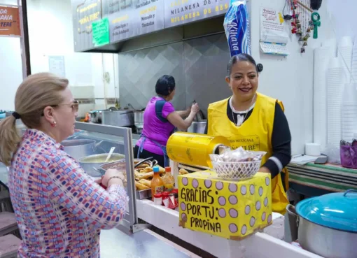 A PARTIR DE LA ESCUCHA CIUDADANA SE IMPULSAN MEJORAS EN MERCADOS