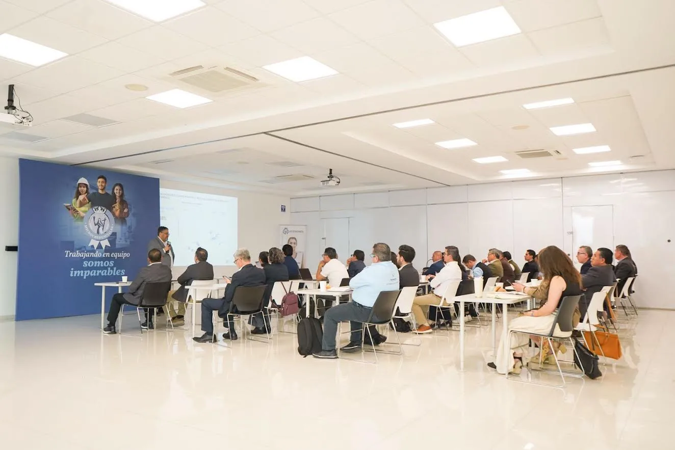 Guanajuato se posiciona como pionero en México y América Latina en microcredenciales, impulsando el talento y la competitividad